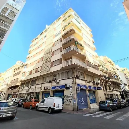 Διαμέρισμα Capitan Segarra Center *